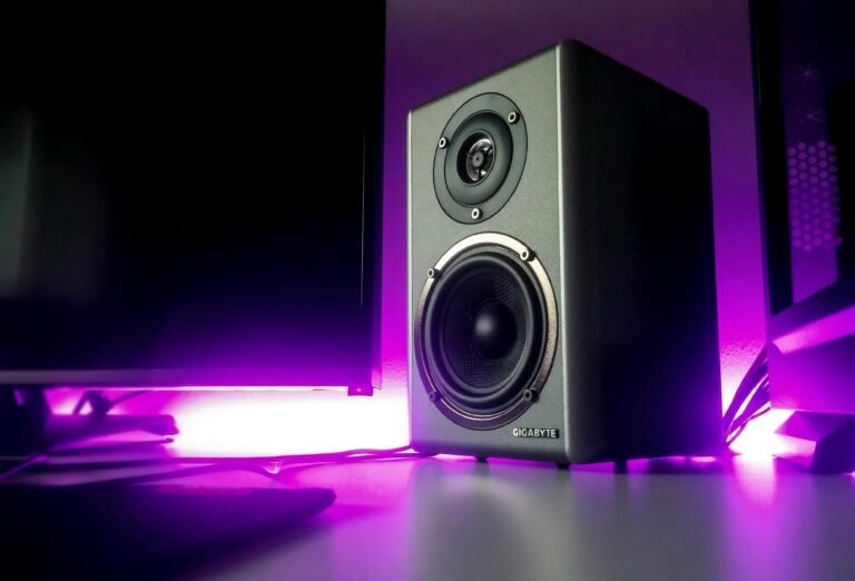 🔊 Immersive Sound with Modern Speakers